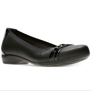 Clarks Kinzie Flats 9W